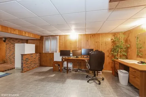 145 Rumsey Place Westmont IL 60559