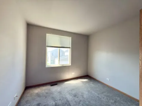 902 Symphony Drive Aurora IL 60504