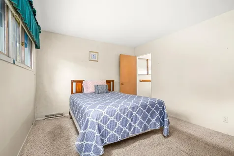 15247 Ridgeway Avenue Midlothian IL 60445