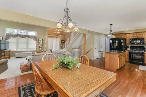 3319 Peppertree Lane Bloomington IL 61704