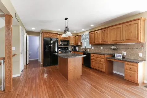 3319 Peppertree Lane Bloomington IL 61704