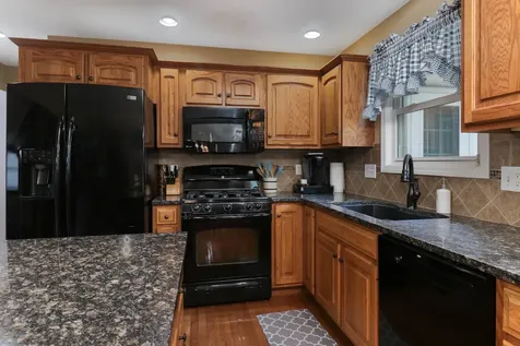 3319 Peppertree Lane Bloomington IL 61704
