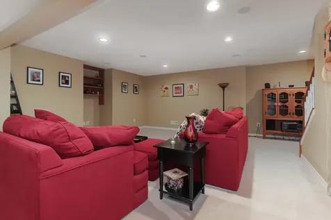 3319 Peppertree Lane Bloomington IL 61704