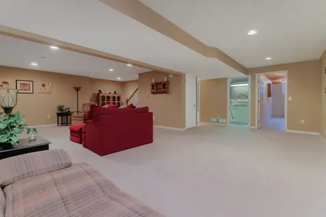 3319 Peppertree Lane Bloomington IL 61704