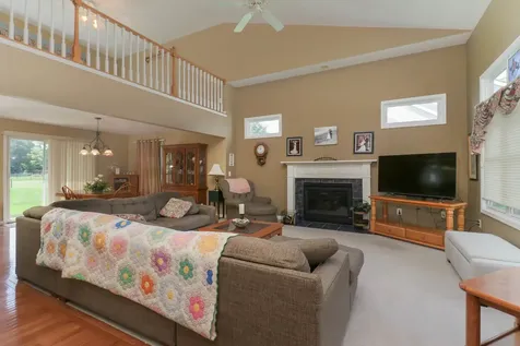 3319 Peppertree Lane Bloomington IL 61704