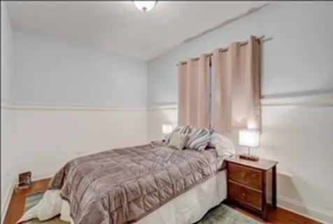 653 West Belmont Avenue Chicago IL 60657