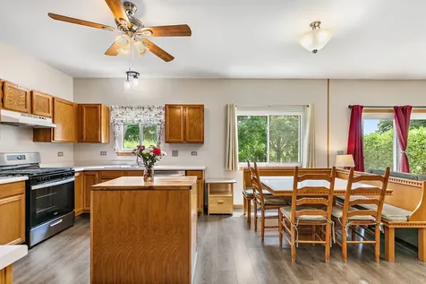 3880 Peartree Drive Lake In The Hills IL 60156