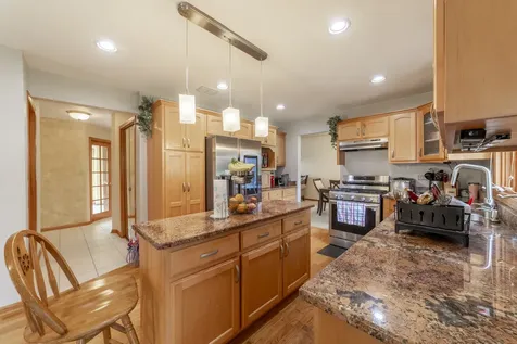1071 Yamma Ridge New Lenox IL 60451