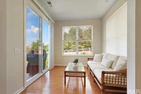 3142 Ravinia Circle Mundelein IL 60060
