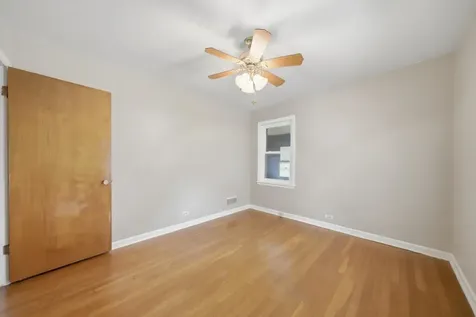 2416 South 2nd Avenue North Riverside IL 60546