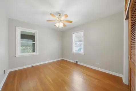 2416 South 2nd Avenue North Riverside IL 60546