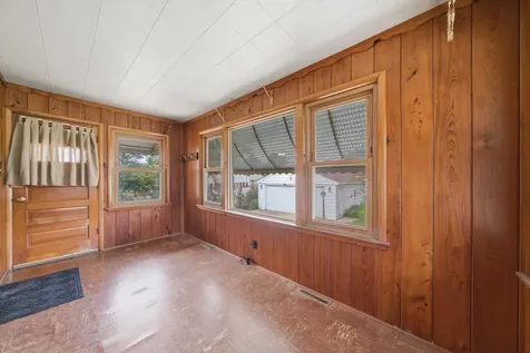 2416 South 2nd Avenue North Riverside IL 60546