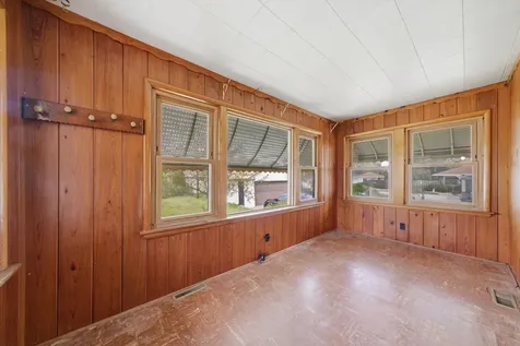 2416 South 2nd Avenue North Riverside IL 60546