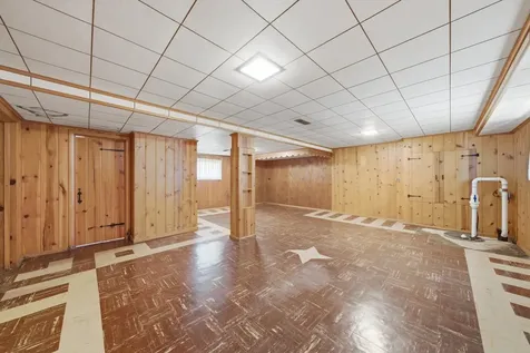 2416 South 2nd Avenue North Riverside IL 60546