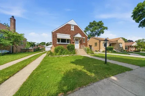 2416 South 2nd Avenue North Riverside IL 60546