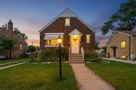 2416 South 2nd Avenue North Riverside IL 60546