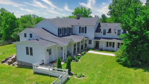 708 South Rose Farm Road Woodstock IL 60098