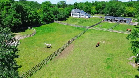 708 South Rose Farm Road Woodstock IL 60098