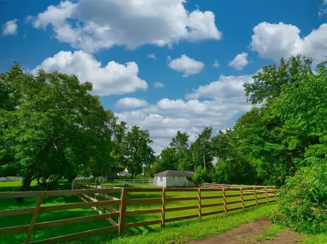 708 South Rose Farm Road Woodstock IL 60098