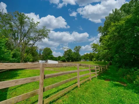 708 South Rose Farm Road Woodstock IL 60098