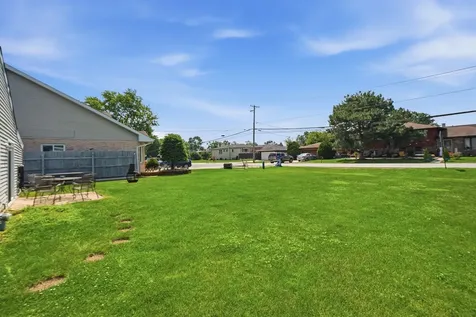 11759 South Lavergne Avenue Alsip IL 60803
