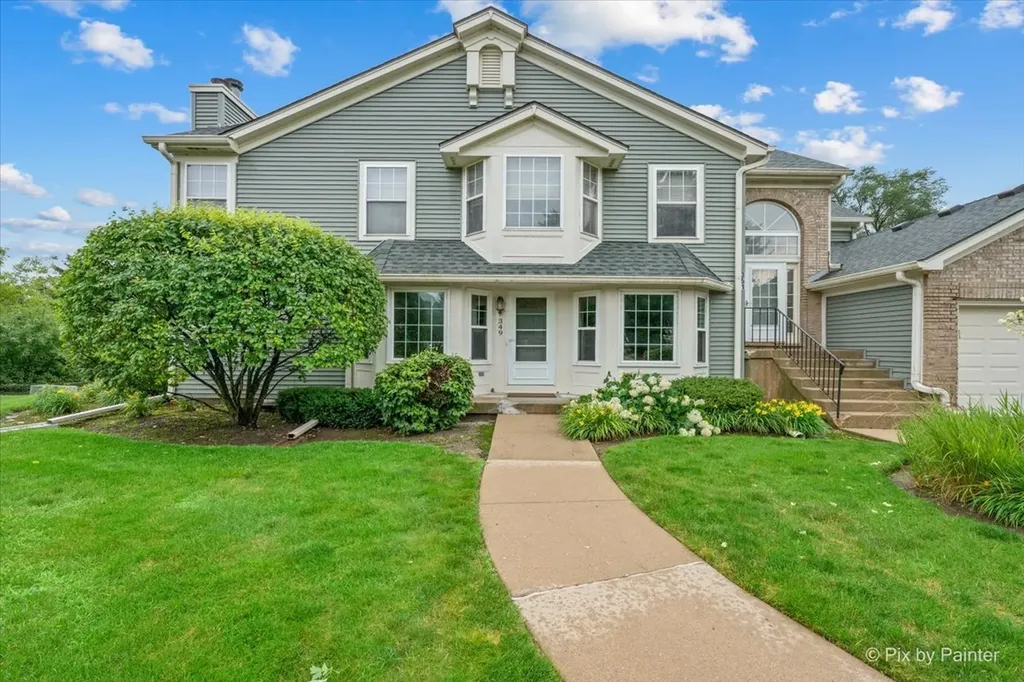 349 Kresswood Drive West Chicago IL 60185