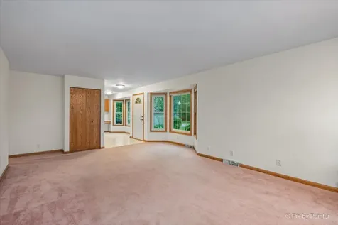 349 Kresswood Drive West Chicago IL 60185