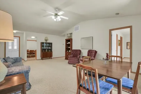 1801 Glenwood Oaks Court Urbana IL 61801