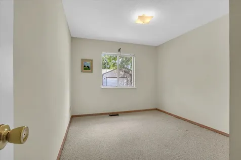 1801 Glenwood Oaks Court Urbana IL 61801