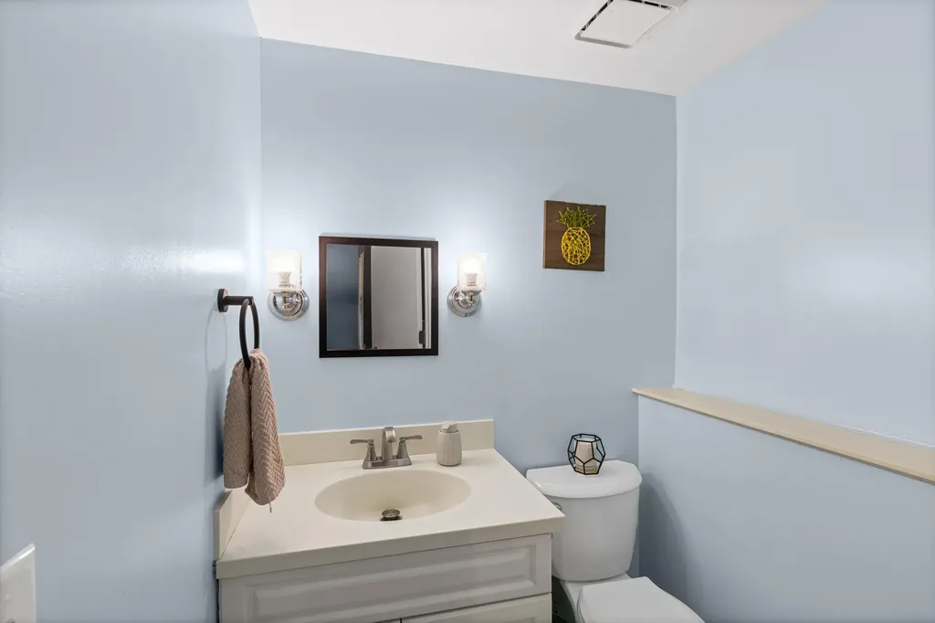 30W008 Danbury Drive Warrenville IL 60555