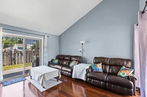 30W008 Danbury Drive Warrenville IL 60555