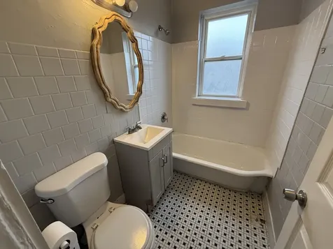 7340 North Damen Avenue Chicago IL 60645