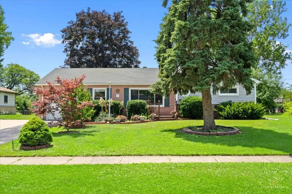 133 East Berkley Lane Hoffman Estates IL 60169