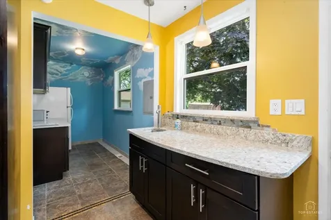 133 East Berkley Lane Hoffman Estates IL 60169