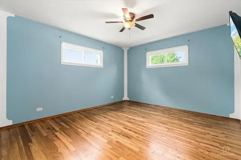 133 East Berkley Lane Hoffman Estates IL 60169