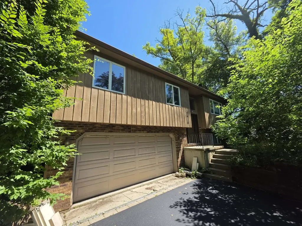 7618 Catalpa Drive Wonder Lake IL 60097