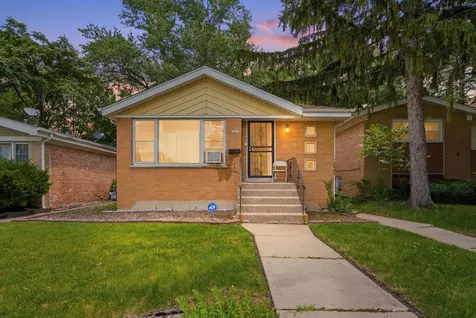 14533 Center Avenue Harvey IL 60426