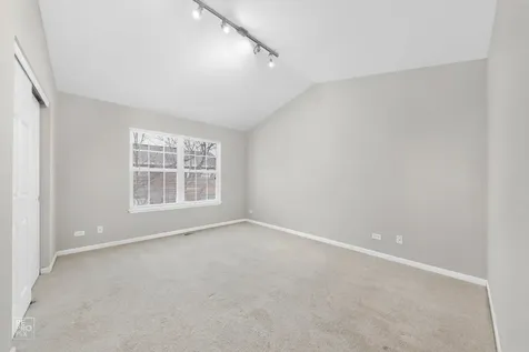 831 Genesee Drive Naperville IL 60563