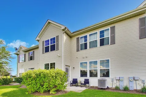 673 Anchorage Court Pingree Grove IL 60140