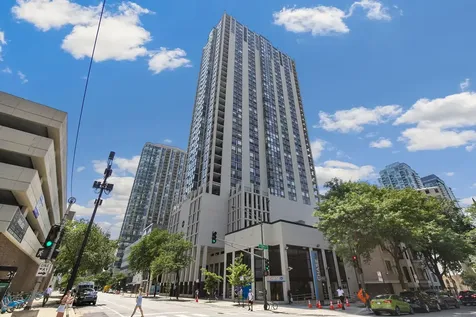1122 North Clark Street Chicago IL 60610