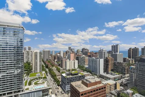 1122 North Clark Street Chicago IL 60610