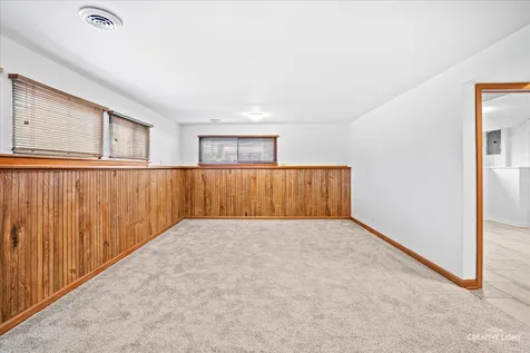 176 Boulder Hill Pass Montgomery IL 60538
