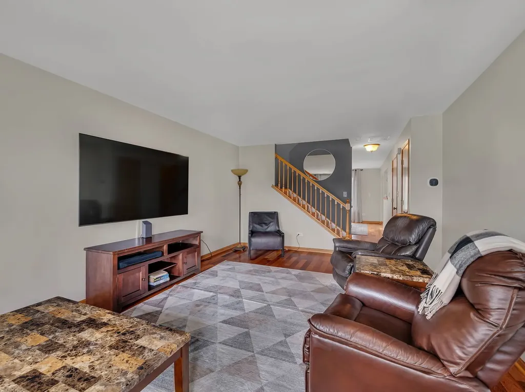 1675 Nelson Road New Lenox IL 60451