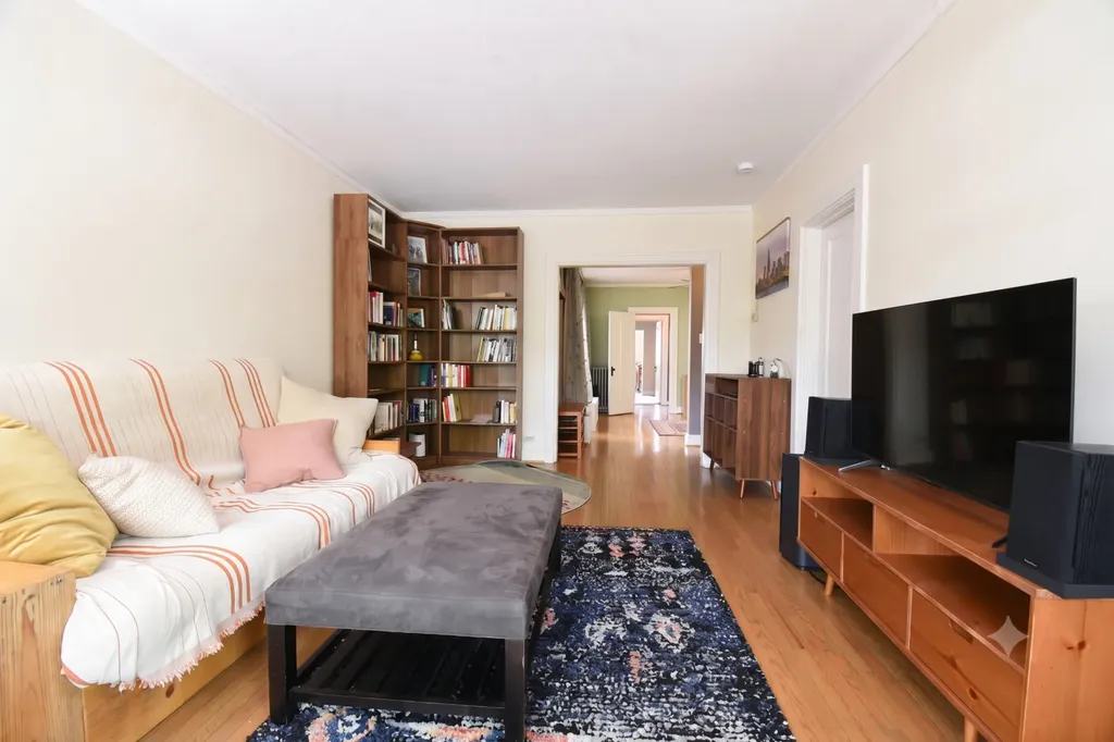 1730 West Foster Avenue Chicago IL 60640