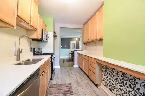 1730 West Foster Avenue Chicago IL 60640