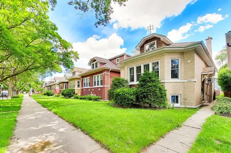 5337 North Ludlam Avenue Chicago IL 60630