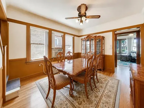 5337 North Ludlam Avenue Chicago IL 60630