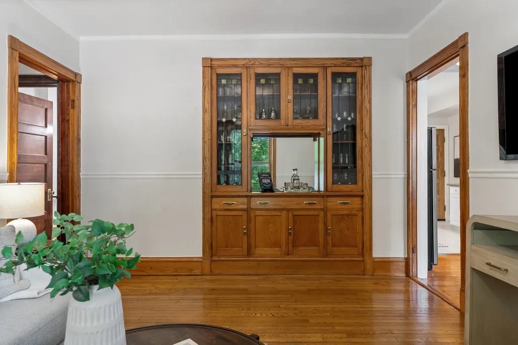 3764 North Magnolia Avenue Chicago IL 60613