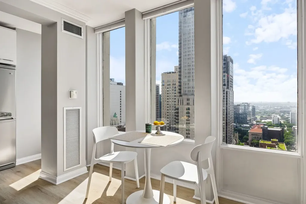 100 East Walton Street Chicago IL 60611
