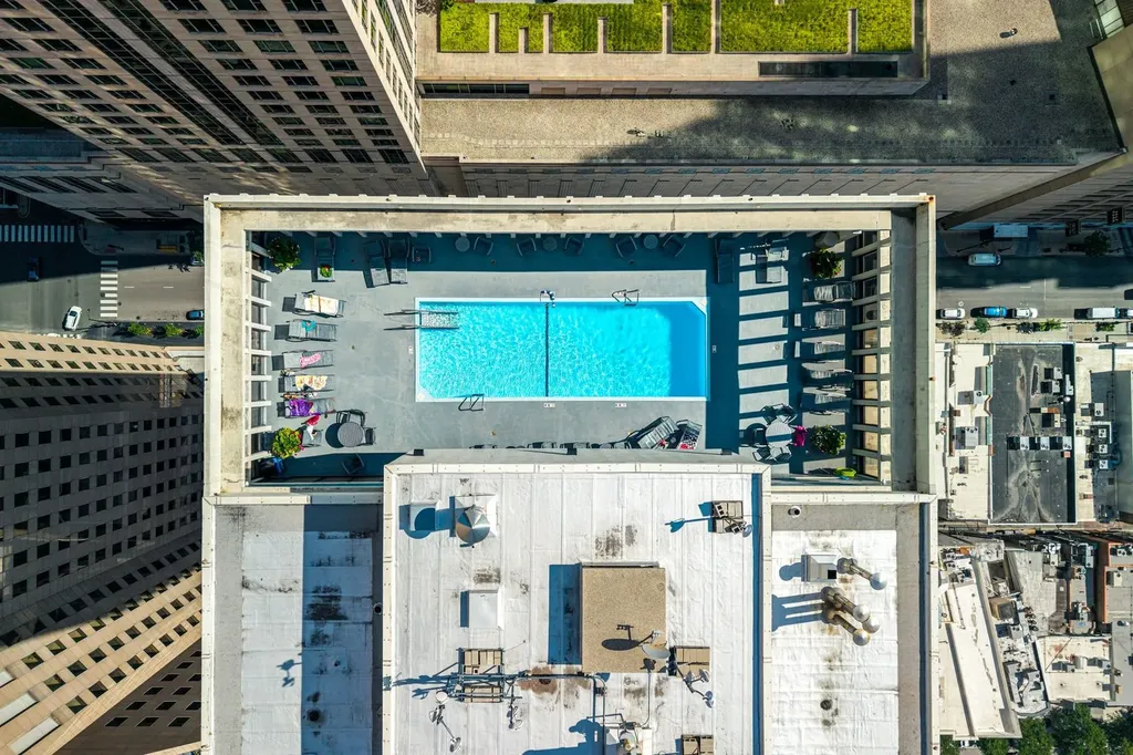 100 East Walton Street Chicago IL 60611